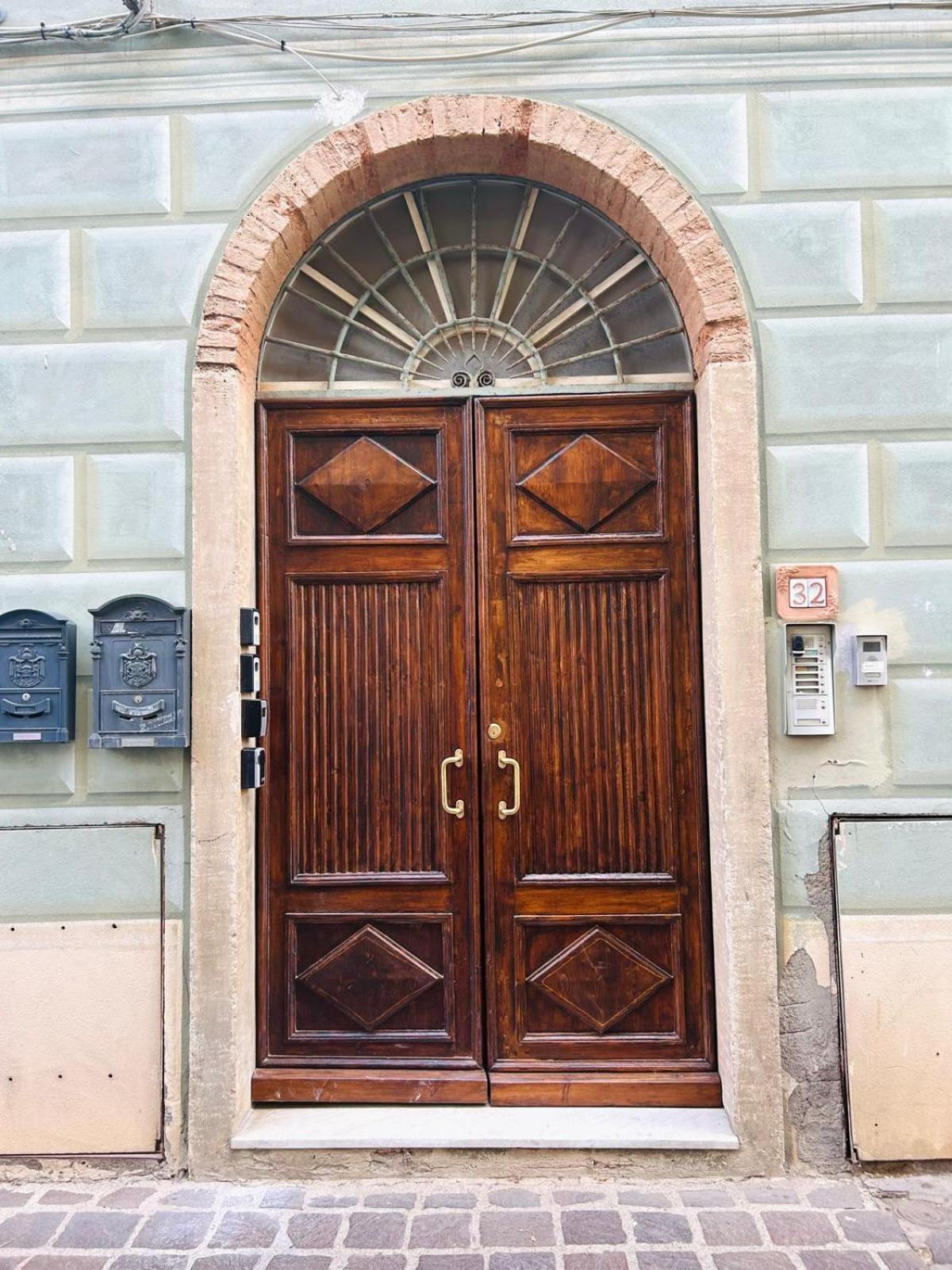 Elisia Apartment Terricciola Exterior photo